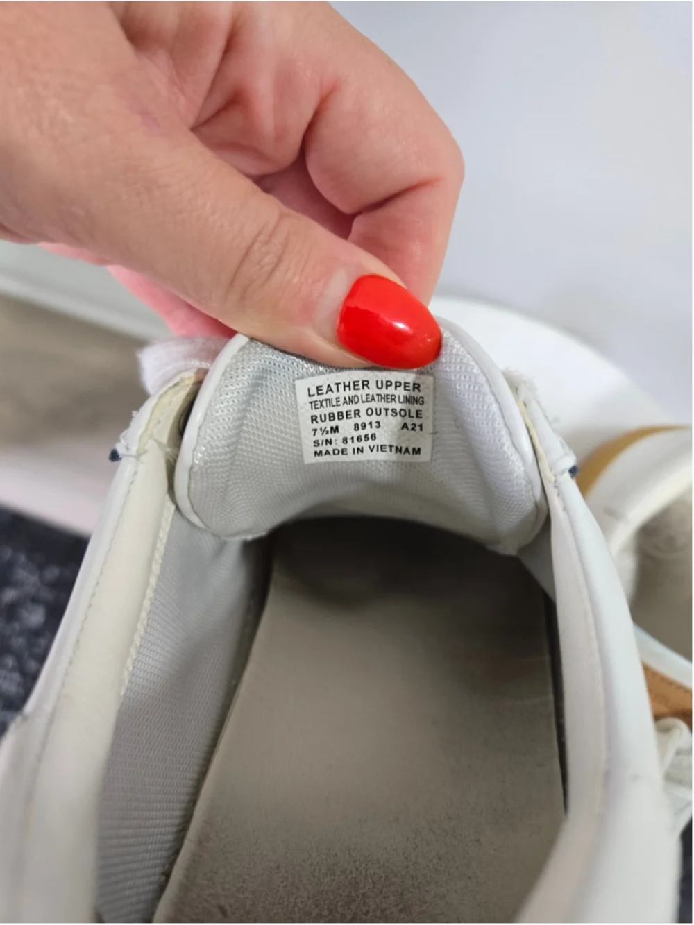 Women's Tory Burch White Leather Sneakers with Gum Sole